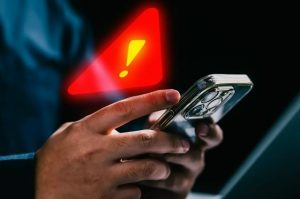 Мошенники звонят семьям участников СВО из Бердска