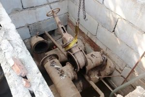 На микрорайоне Бердска для замены задвижек на водоводах отключили воду
