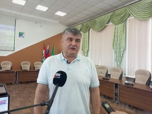 Расторгли контракт с подрядчиком, который благоустраивал Парк Победы в Бердске