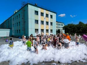 Более 5 тысяч юных бердчан отдохнули и оздоровились в июне