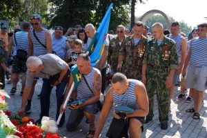 «Десант в бою не дрогнет!» – в Бердске отметили День крылатой пехоты