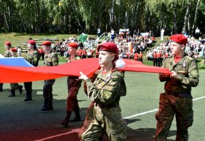 Грандиозная акция в честь российского триколора прошла в «Юбилейном» под Бердском