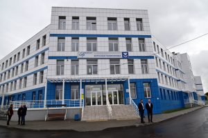 Врачи примут пациентов в новом здании поликлиники №13 Новосибирска этой осенью