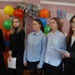 Педагоги школы №3 «Пеликан» поблагодарили газету за сотрудничество