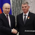 Президент Владимир Путин вручил искитимцу знак отличия «За наставничество»